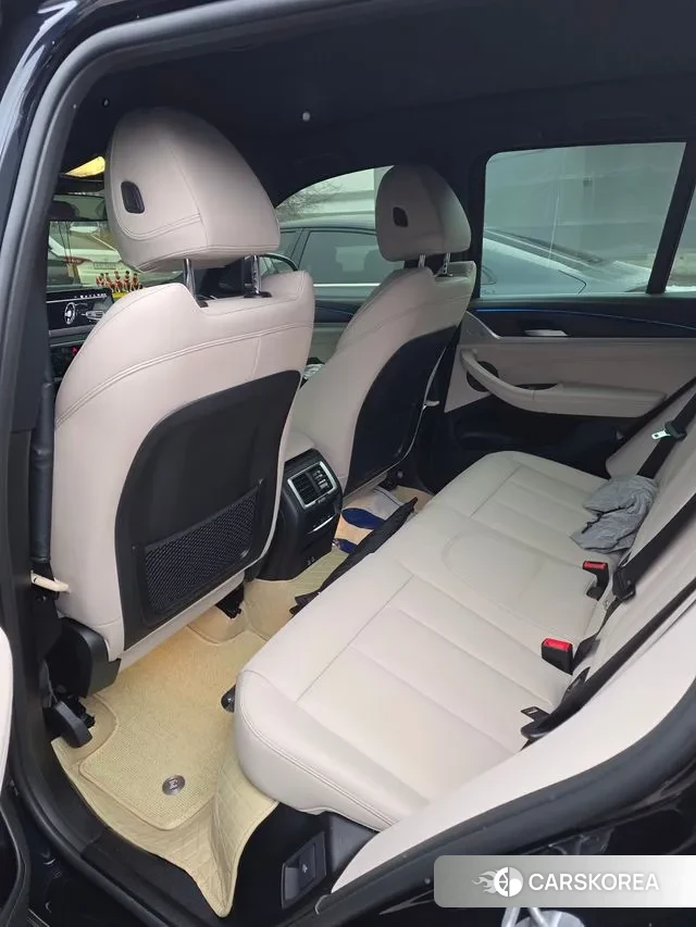 BMW iX3 2025 Черный из Кореи, фото 6