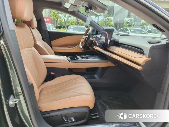Geely Galaxy Galaxy Sparkle 8 PHEV id 4190356 из Китая 11