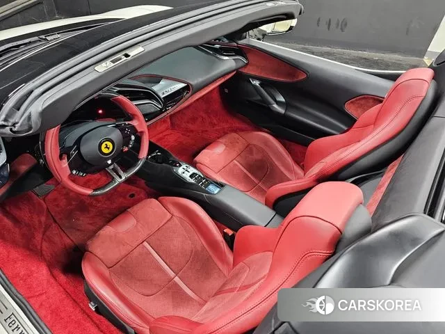 Ferrari SF90 Spider id 3711943 из Кореи 16