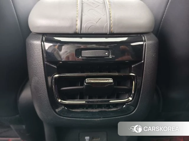 GAC Trumpchi Shadow Leopard id 3856299 из Китая 21