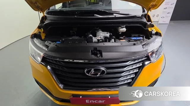 Hyundai The New Grand Starex id 3045111 из Кореи 16