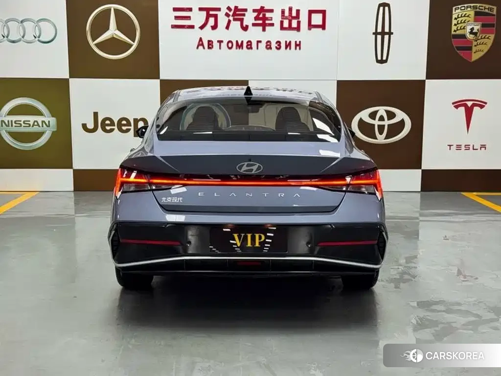 Hyundai Elantra id 4669322 из Китая 19