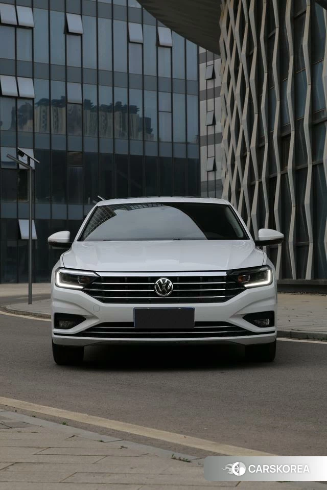 Volkswagen Sagitar 2022 Белый из Китая, фото 6