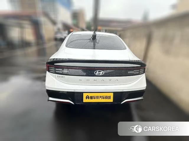 Hyundai Sonata 2025 Белый из Китая, фото 6