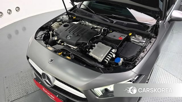 Mercedes-Benz A-Class W177 id 4636910 из Кореи 26