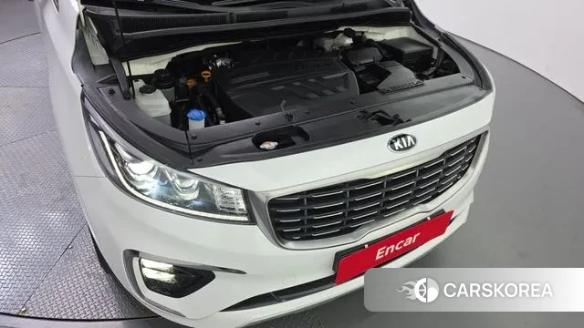 Kia The New Carnival id 3459709 из Кореи 16