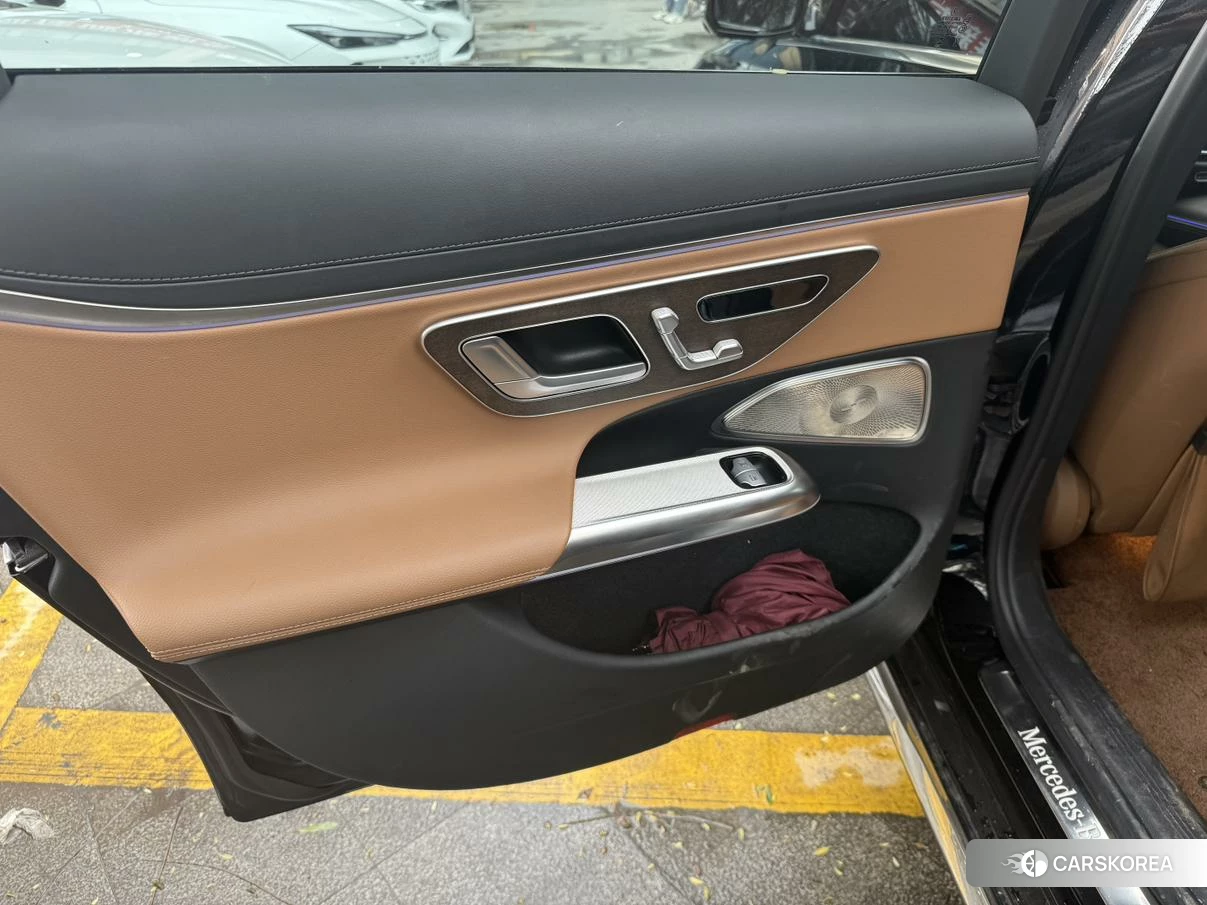 Mercedes-Benz E-class id 4426908 из Китая 10