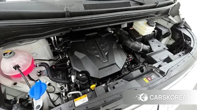 Hyundai Staria id 3721040 из Кореи 16