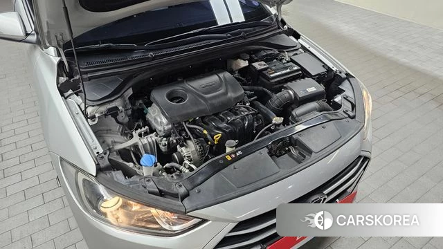 Hyundai Avante AD id 4357091 из Кореи 28