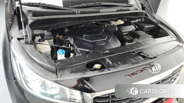 Kia The New Carnival id 3899305 из Кореи 16