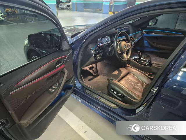 BMW 5 Series (G30) id 4671920 из Кореи 8