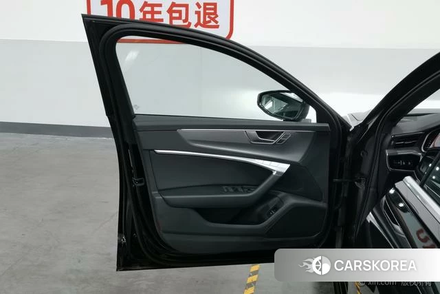Audi A6L id 4271112 из Китая 20