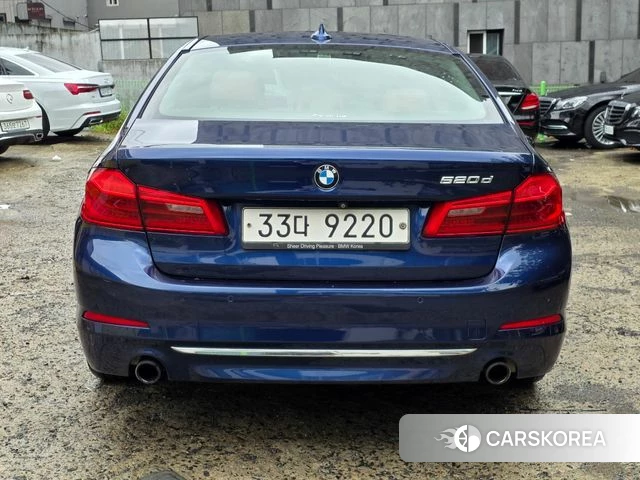 BMW 5 Series (G30) id 4748339 из Кореи 16