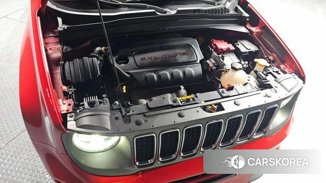 Jeep Renegade id 4250644 из Кореи 27