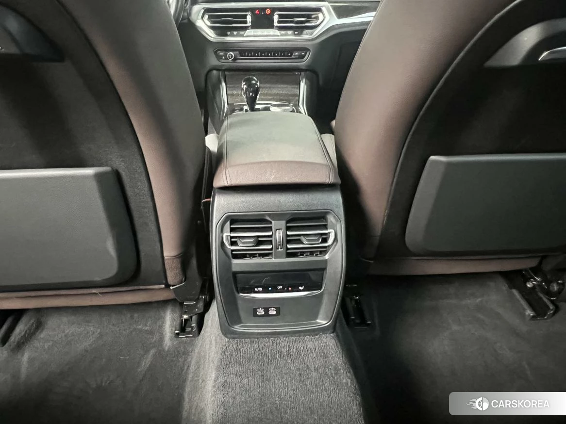 BMW 3 series id 4492904 из Китая 12
