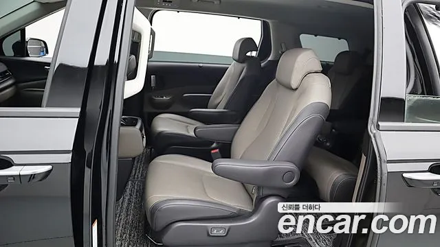 Kia The New Carnival 4th Generation id 2703176 из Кореи 16