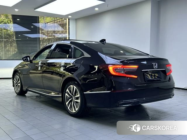 Honda Accord id 4262083 из Китая 9