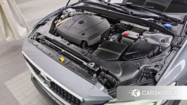 Volvo V60 Cross-Country 2nd Generation id 3319096 из Кореи 16