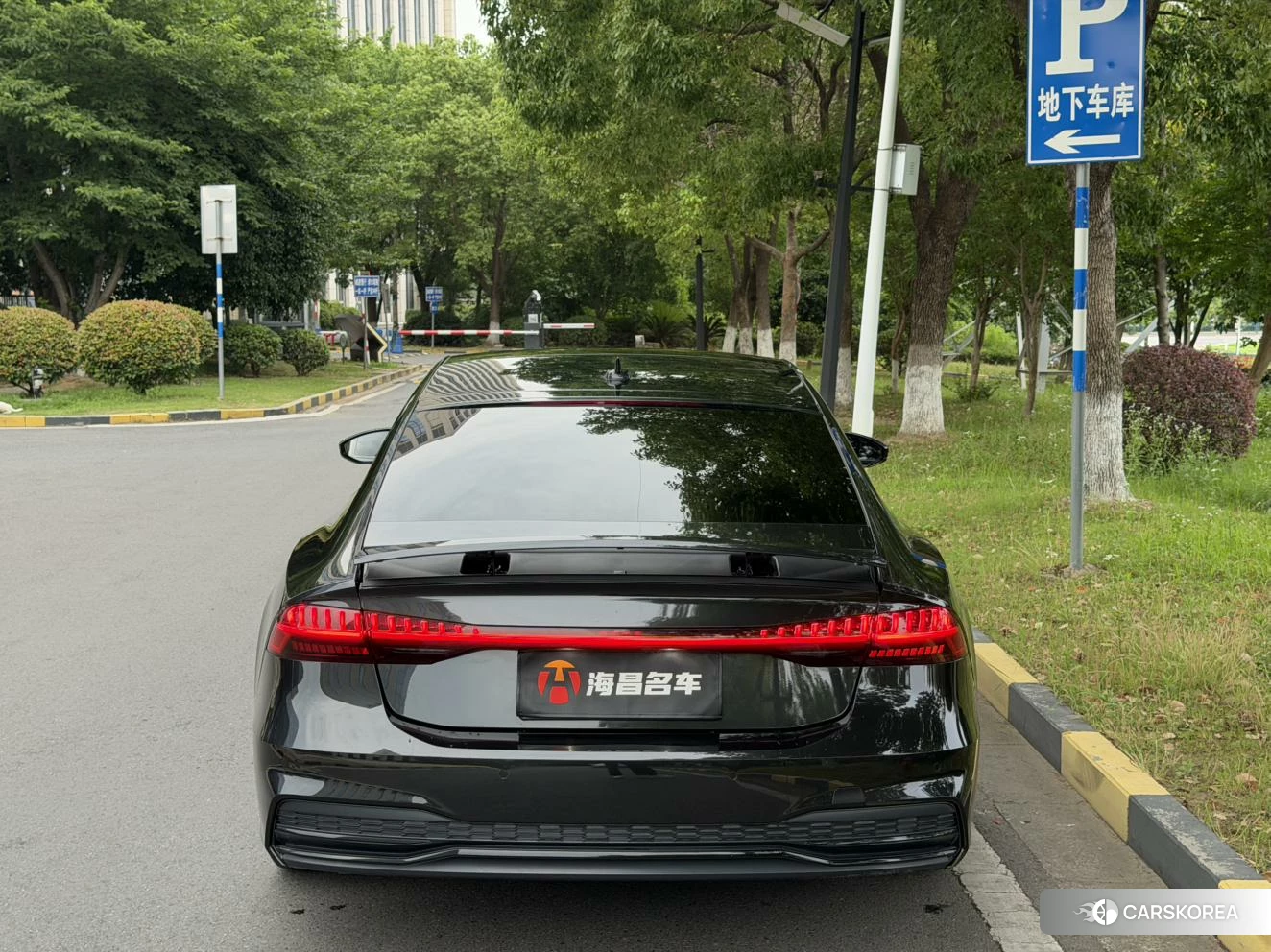 Audi A7 2020 Черный из Китая, фото 6