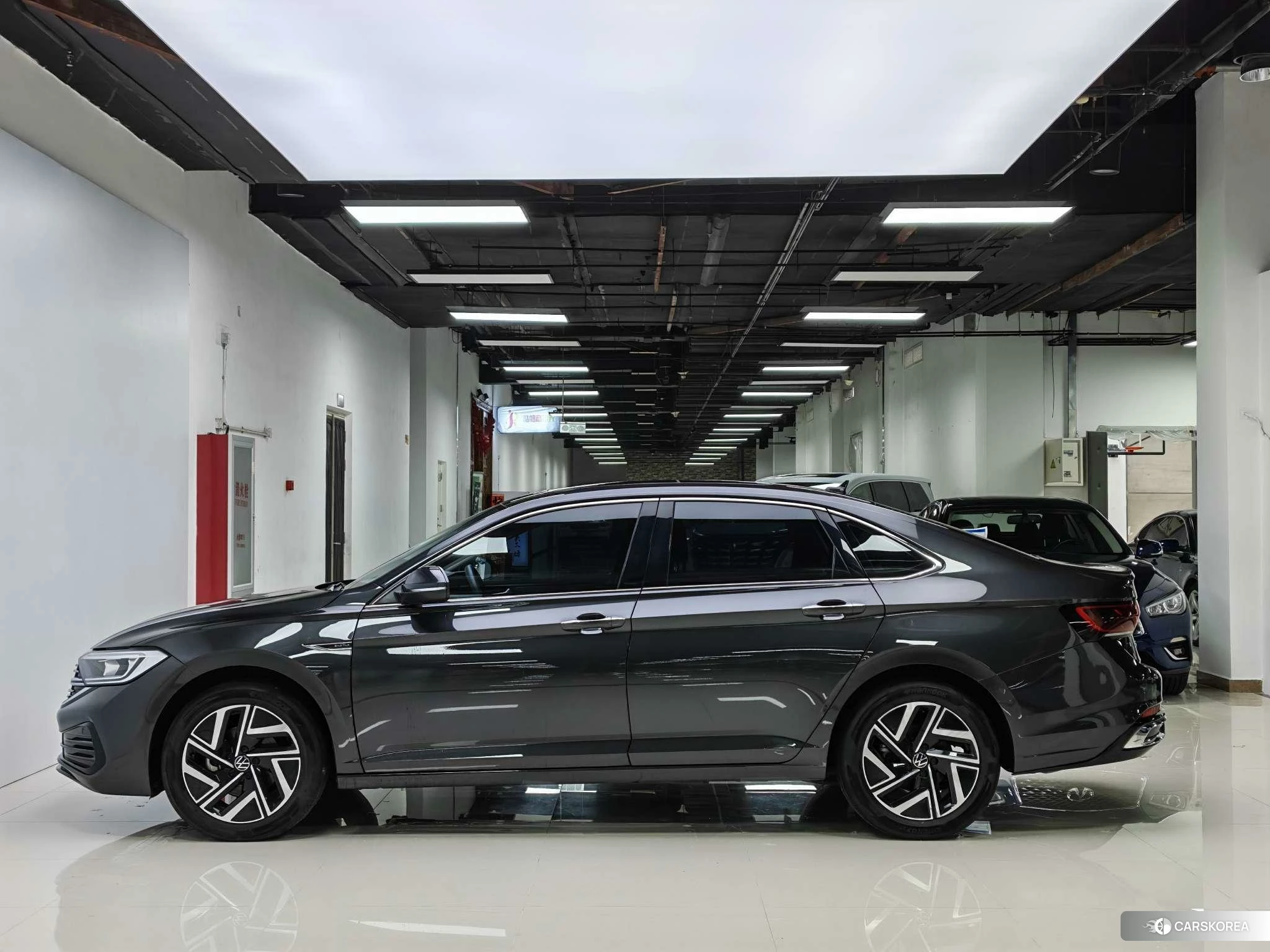 Volkswagen Sagitar id 4461693 из Китая 15