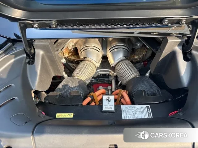 Ferrari 296 GTS id 3359951 из Кореи 16