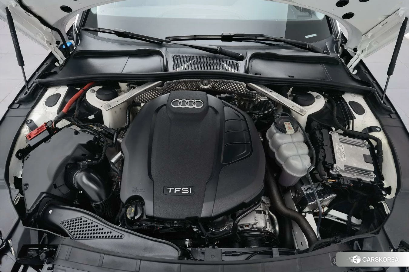 Audi A4L id 4479322 из Китая 20