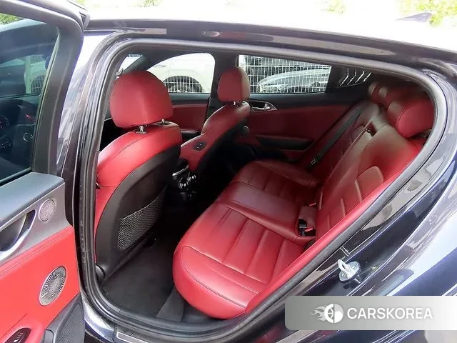 Kia Stinger id 3357026 из Кореи 16