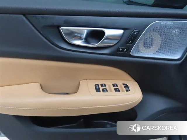 Volvo S60 3rd generation id 3703379 из Кореи 15