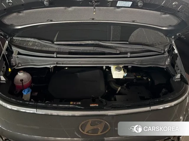 Hyundai Staria 2025 Черный из Кореи, фото 6