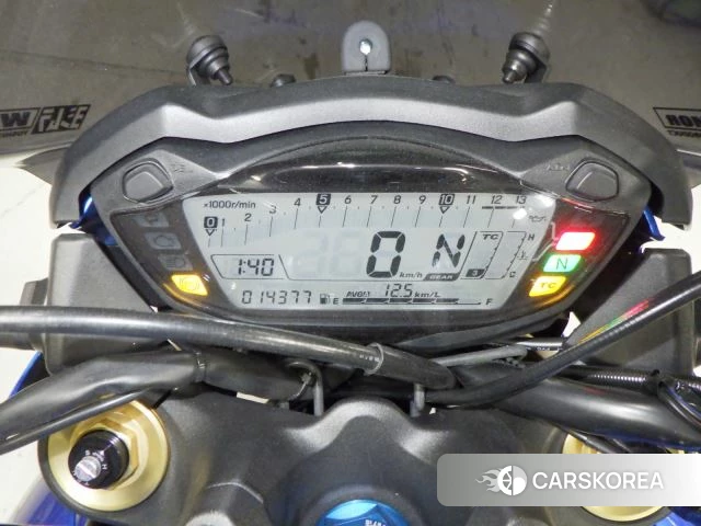 Suzuki GSX-S1000 id 4183615 из Японии 20