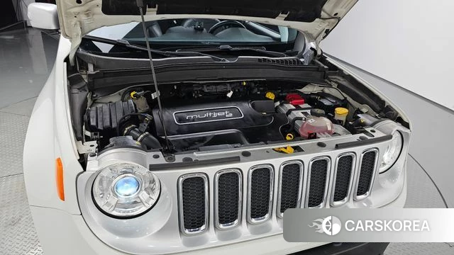 Jeep Renegade id 4587342 из Кореи 16