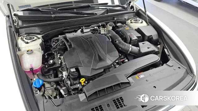 Hyundai Grandeur (GN7) id 3316643 из Кореи 16