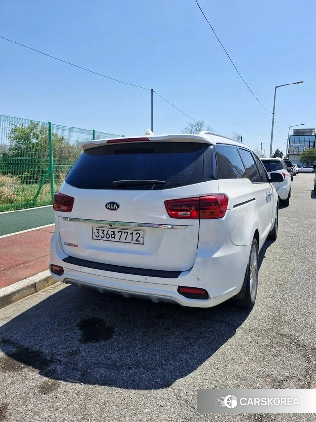 Kia The New Carnival id 4206692 из Кореи 9