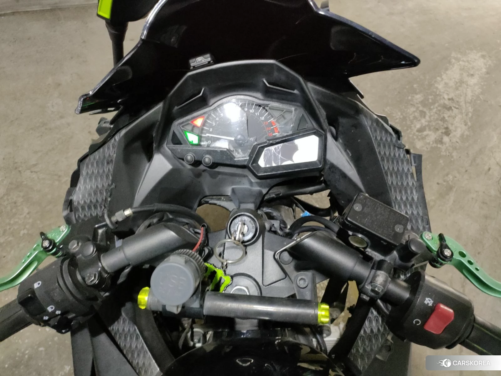 Kawasaki NINJA 250 id 3947171 из Японии 6