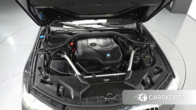 BMW 5 Series (G30) id 4928896 из Кореи 28