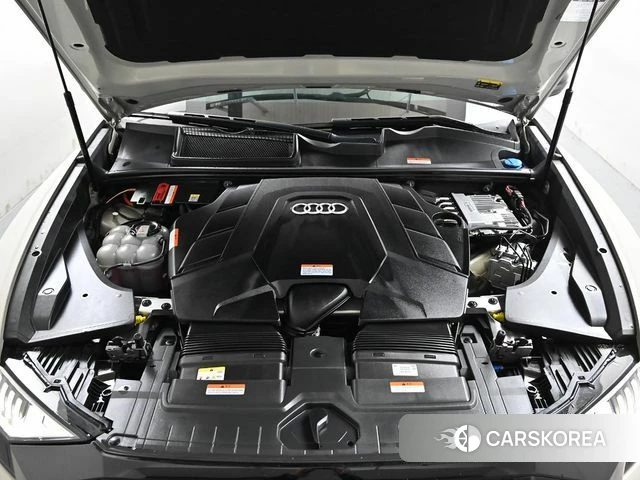 Audi Q8 (4M) id 4177956 из Кореи 16