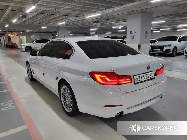 BMW 5 Series (G30) id 3021015 из Кореи 14