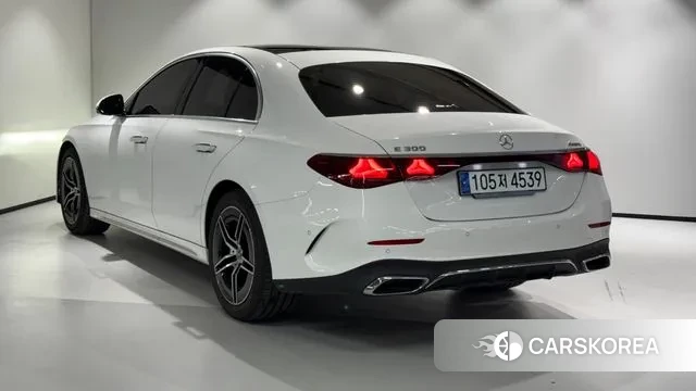 Mercedes-Benz E-Class W214 id 3294357 из Кореи 16