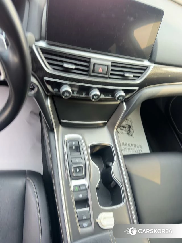 Honda Accord id 4258389 из Китая 10