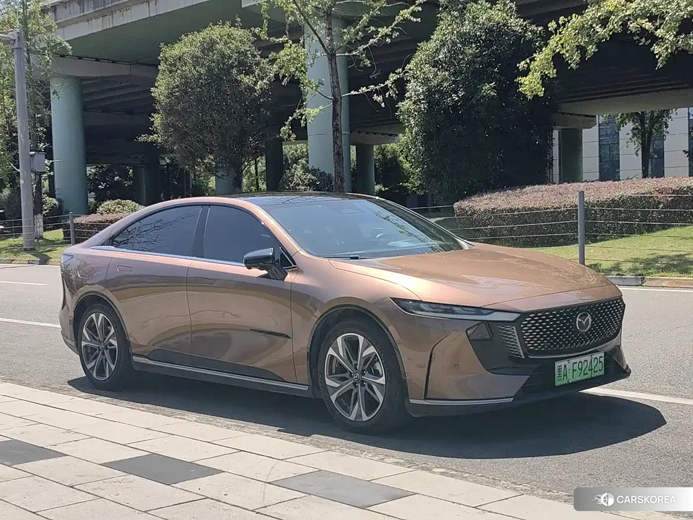 Mazda EZ-6 id 4674386 из Китая 8