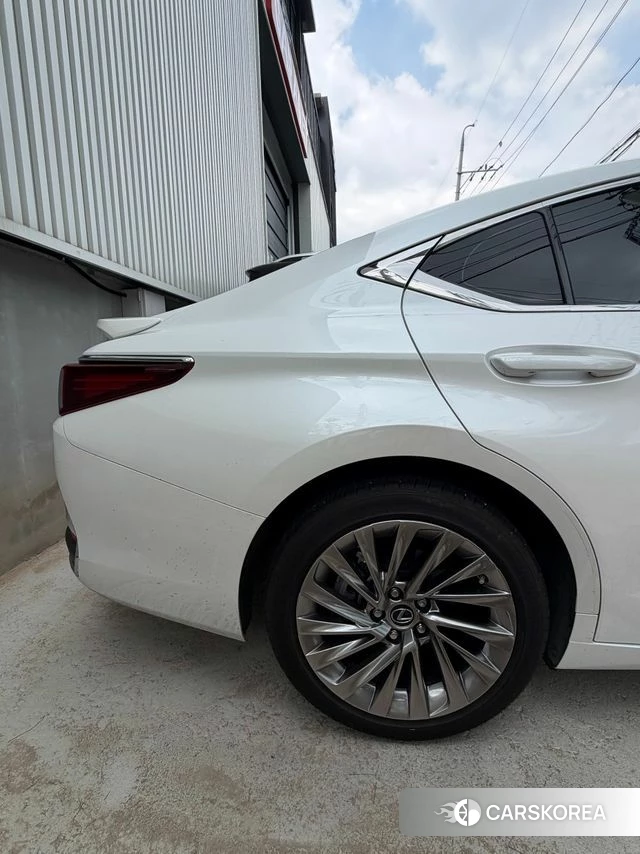 Lexus ES300h 7th generation id 4474900 из Кореи 15