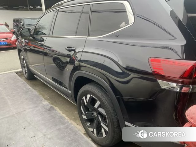 Volkswagen Tourang id 4348716 из Китая 10
