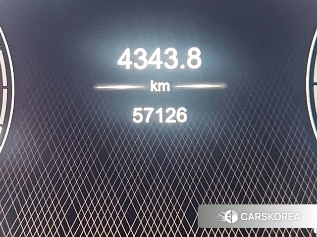 Aston Martin DBX id 3551906 из Кореи 16