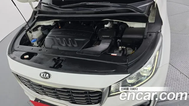 Kia The New Carnival id 2813111 из Кореи 16