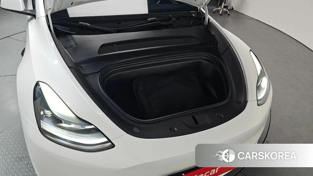 Tesla Model Y id 3909531 из Кореи 16