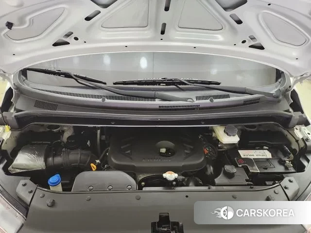 Hyundai The New Grand Starex id 3017640 из Кореи 16