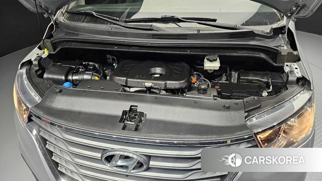 Hyundai The New Grand Starex id 3936804 из Кореи 16