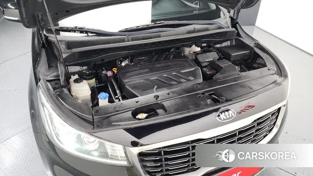 Kia The New Carnival id 3599140 из Кореи 16