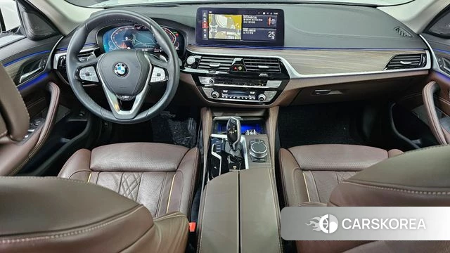 BMW 5 Series (G30) id 4507646 из Кореи 26
