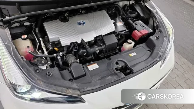 Toyota Prius 4th Generation id 3494343 из Кореи 16